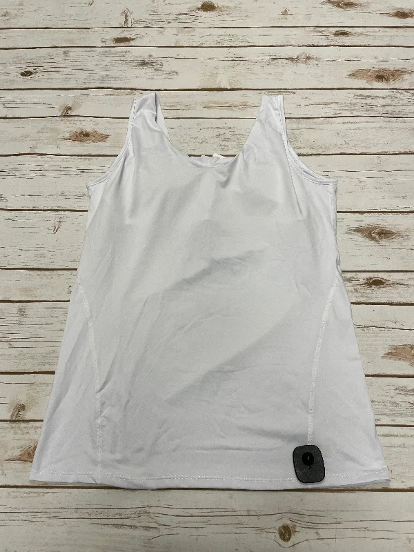 Athletic Tank Top By Cmf In White, Size: 2x