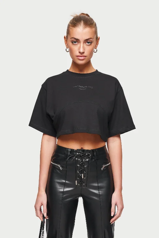 SCULPTING SEAM DETAIL CROP TEE - BLACK